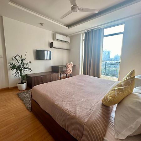 Flamingo Hotel Sector 67 I Studio Rooms I Gurgaon Buitenkant foto