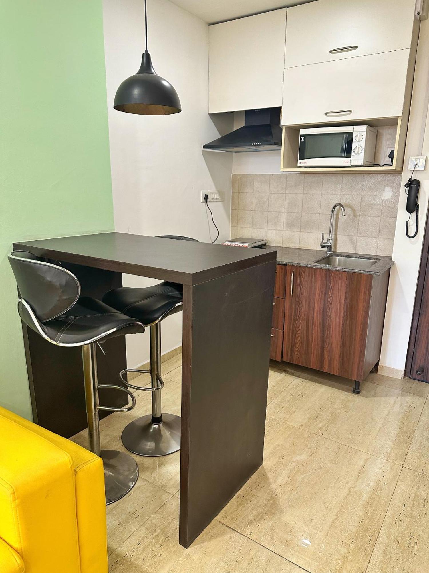 Flamingo Hotel Sector 67 I Studio Rooms I Gurgaon Buitenkant foto
