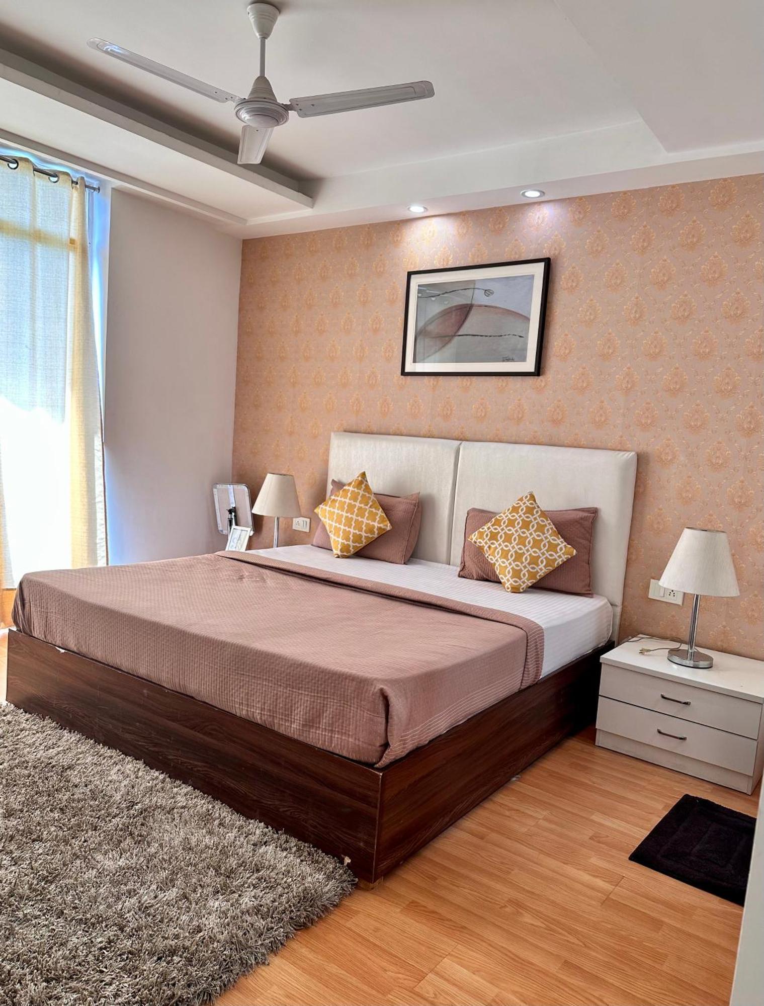 Flamingo Hotel Sector 67 I Studio Rooms I Gurgaon Buitenkant foto